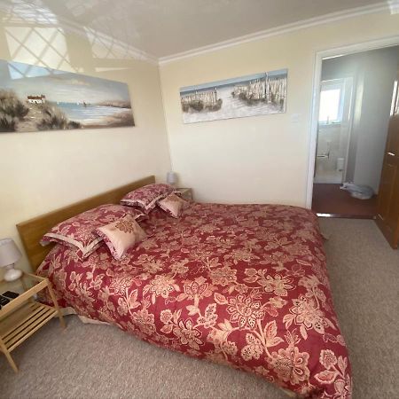 Shazzamm Apartman New Quay Kültér fotó