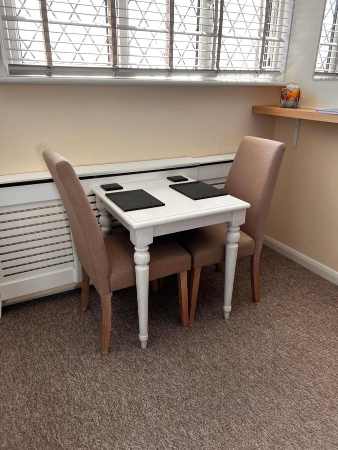 Shazzamm Apartman New Quay Kültér fotó